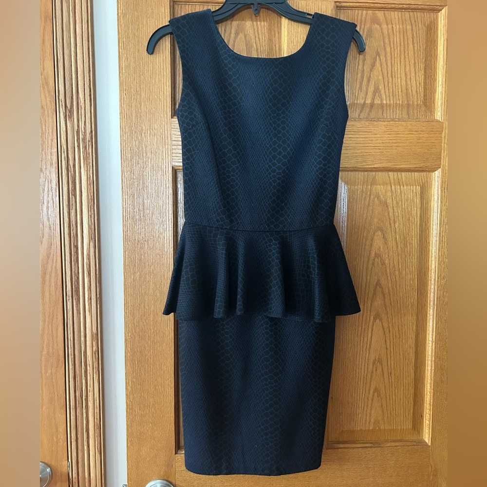 NWOT Bar III navy dress small